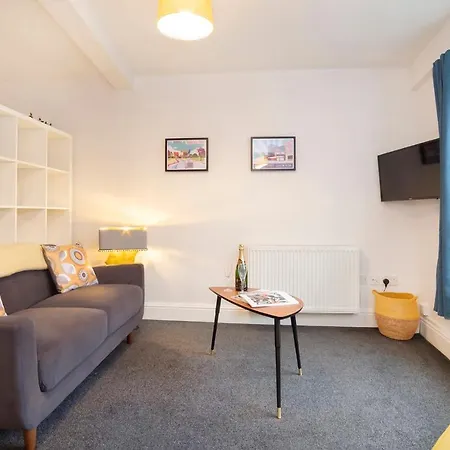 Abbotts Mews - Studio York